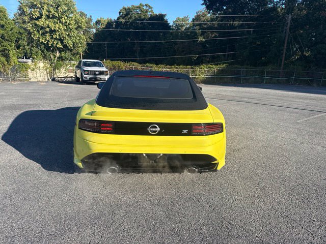Used 2024 Nissan Z Performance w/ Floor Mat Package RWD image 6