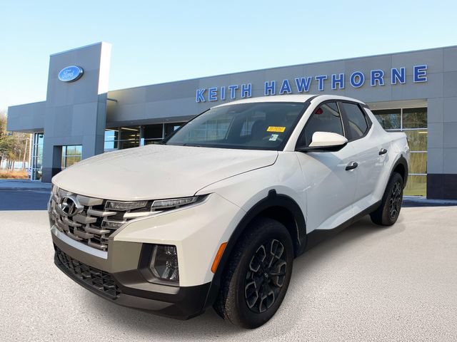 Used 2024 Hyundai Santa Cruz SE AWD/4WD image 3