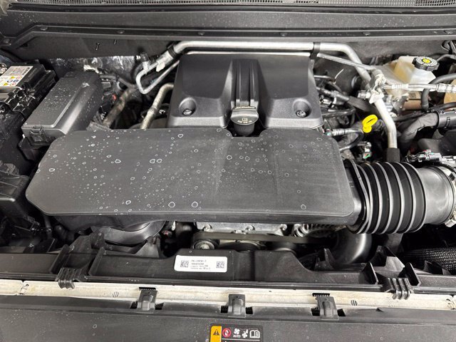 Used 2025 Chevrolet Colorado Z71 AWD/4WD image 9