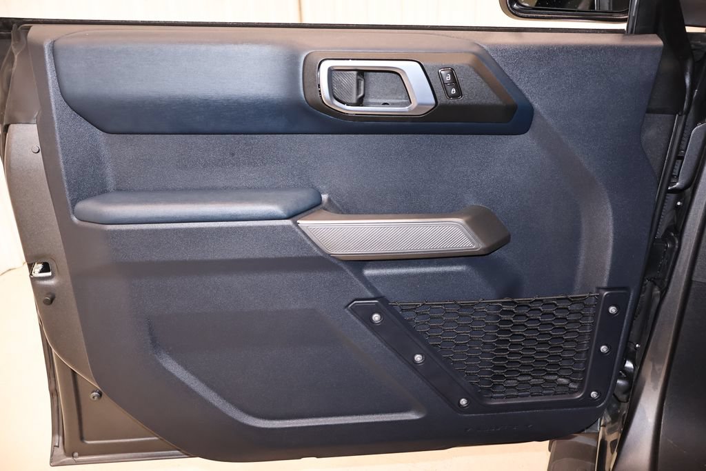 Certified 2023 Ford Bronco Outer Banks AWD/4WD image 12