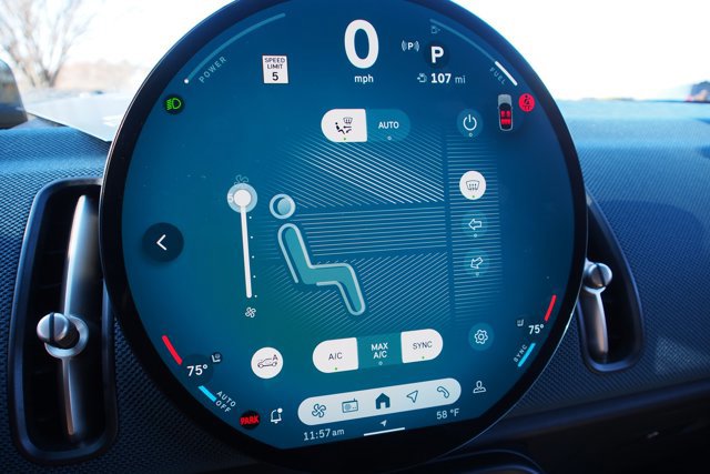 Used 2025 MINI Cooper Countryman S image 30