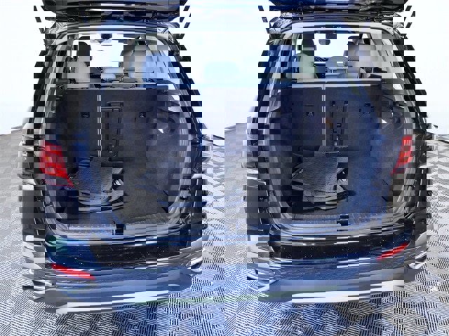 Used 2022 Volkswagen Taos SE image 9