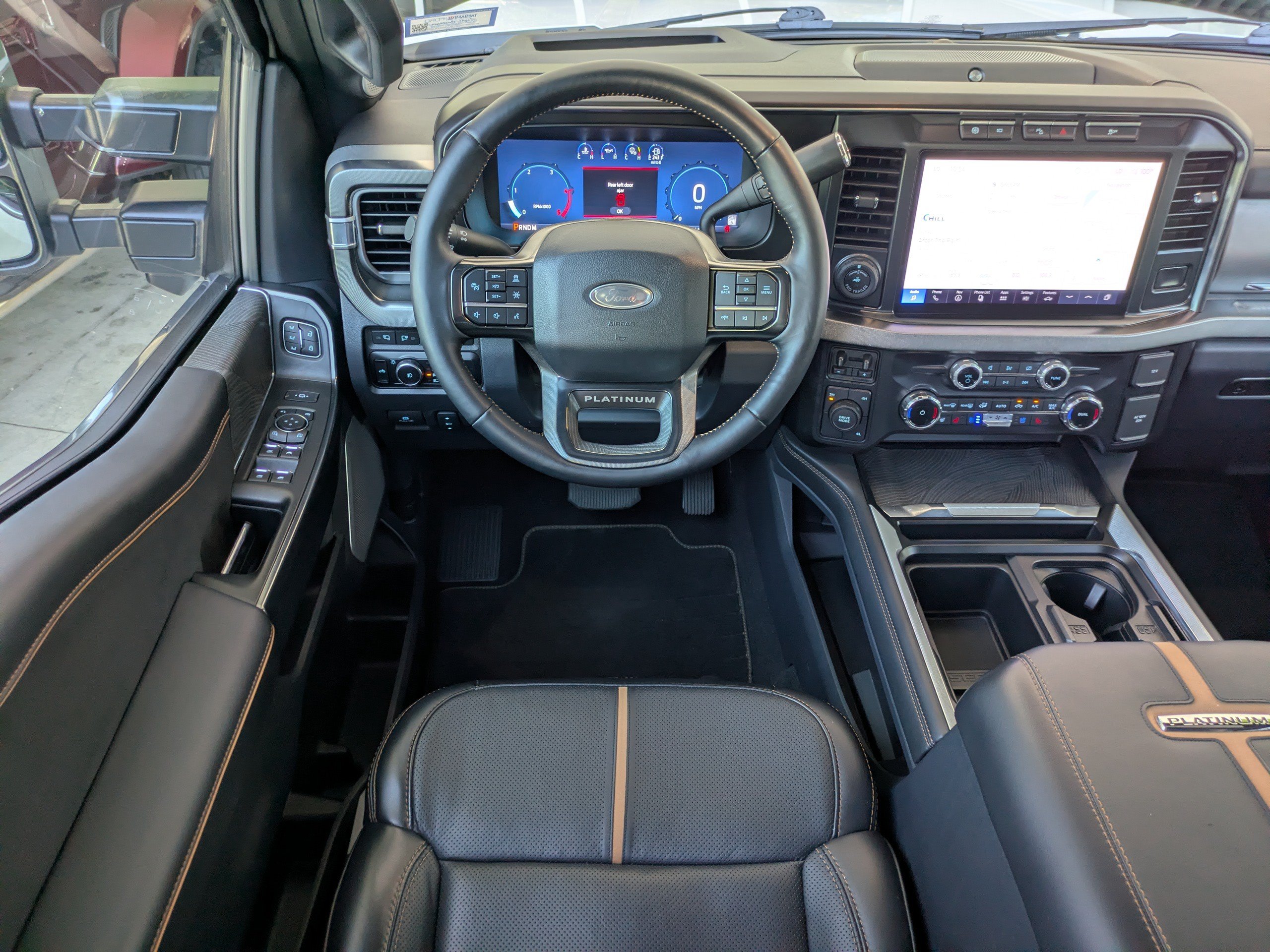 Certified 2024 Ford F250 Platinum AWD/4WD image 17