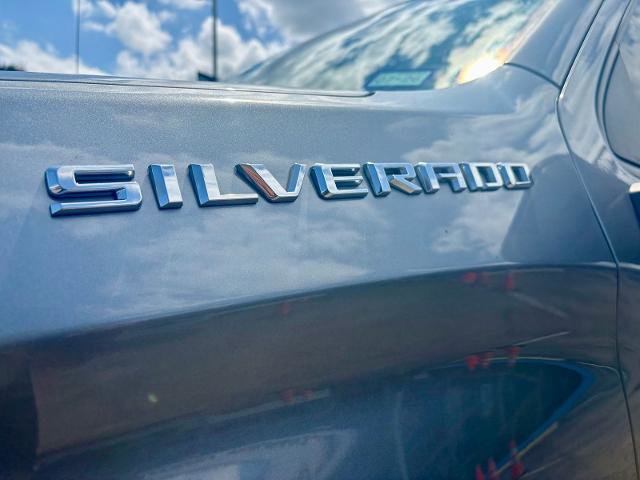 Used 2023 Chevrolet Silverado 1500 Custom RWD image 9