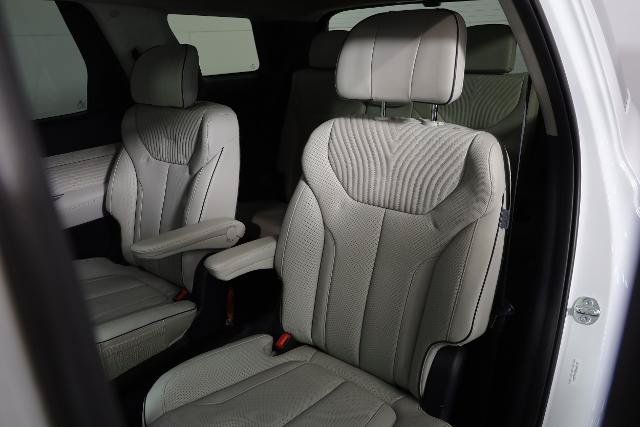 Used 2025 Hyundai Palisade Calligraphy AWD/4WD image 11
