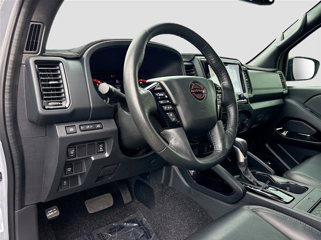 Used 2022 Nissan Frontier Pro-X w/ Pro-X Premium Package RWD image 10