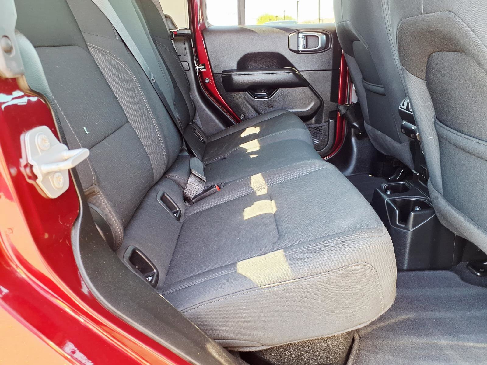 Used 2022 Jeep Gladiator Overland image 14