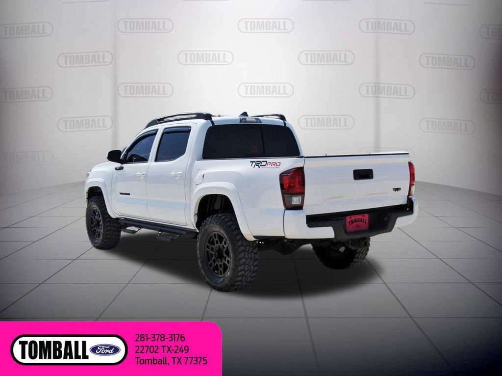 Used 2018 Toyota Tacoma SR5 RWD image 5