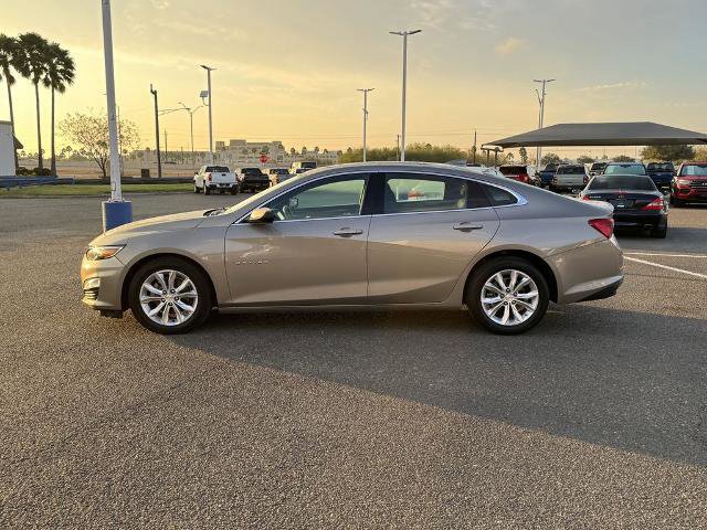 Used 2024 Chevrolet Malibu LT image 2