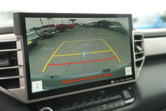 Used 2024 Toyota Tundra Limited w/ Power Package AWD/4WD image 27