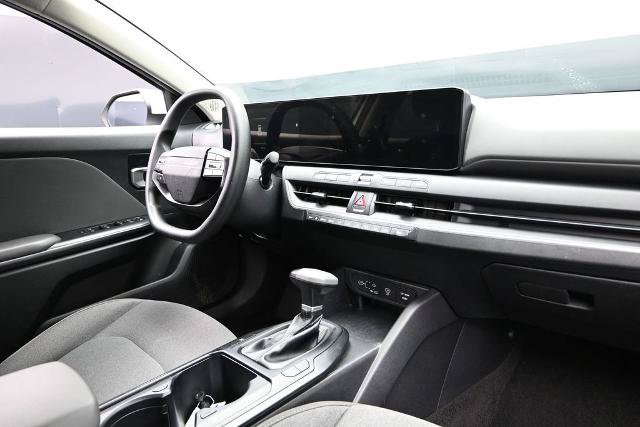 Used 2025 Kia K4 FWD image 10