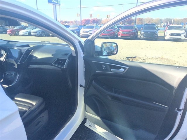 Certified 2023 Ford Edge SEL image 21