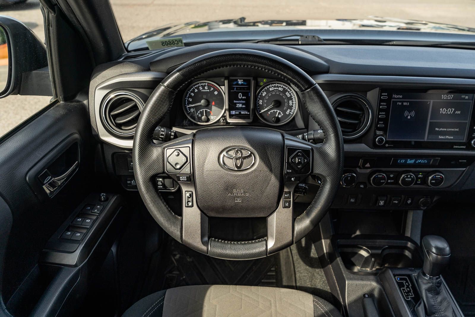 Used 2021 Toyota Tacoma TRD Off-Road AWD/4WD image 25