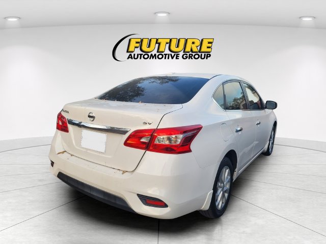 Used 2019 Nissan Sentra SV FWD image 3