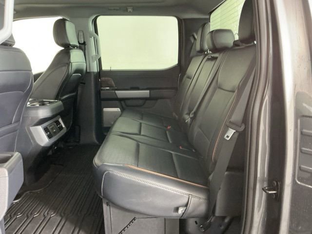 Certified 2025 Ford F350 Lariat w/ FX4 Off-Road Package image 31