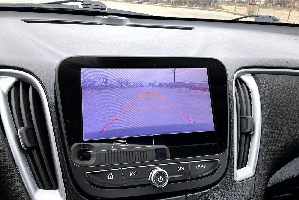 Used 2023 Chevrolet Malibu LT FWD image 20