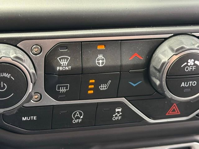 Used 2022 Jeep Wrangler Unlimited Sport AWD/4WD image 32