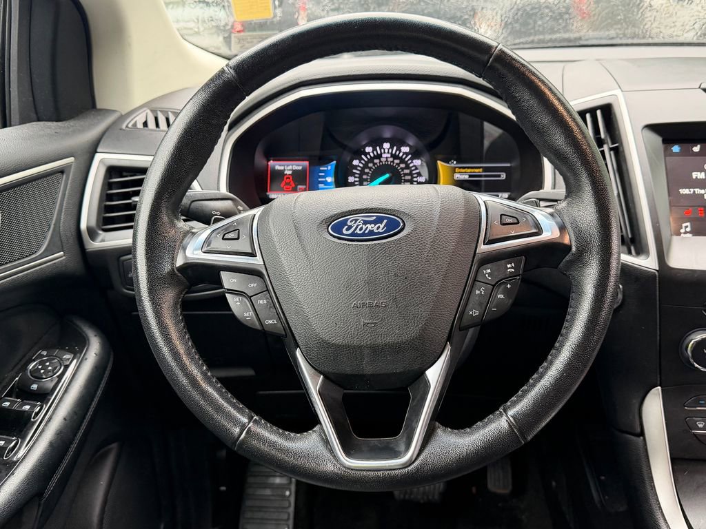 Certified 2018 Ford Edge SEL w/ Equipment Group 201A FWD image 16