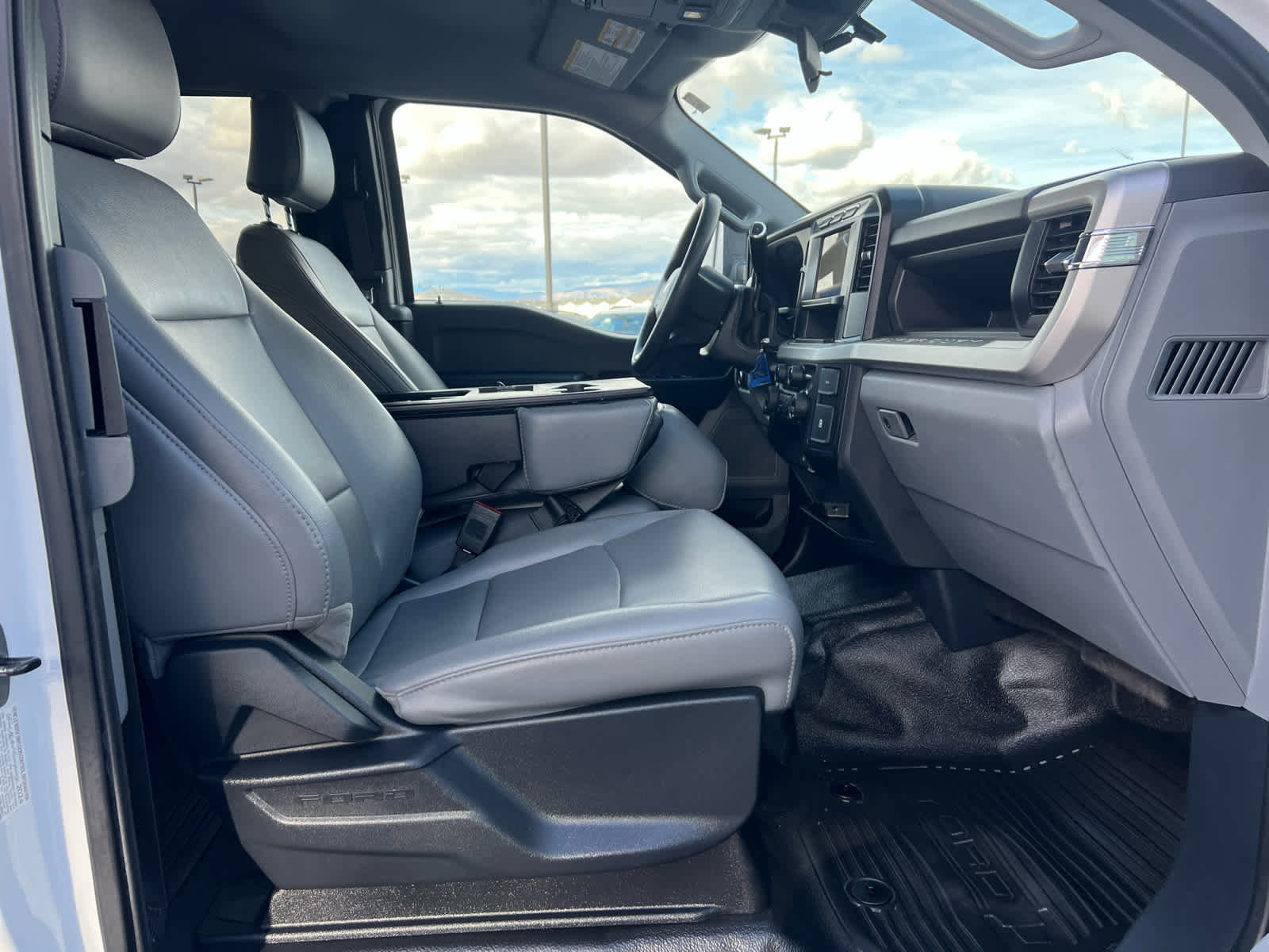 Certified 2024 Ford F450 XL w/ Snow Plow Prep Package image 19