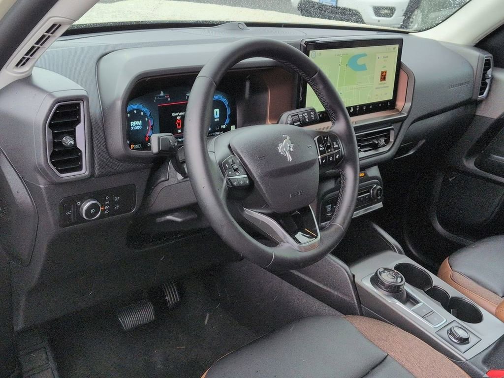 Certified 2025 Ford Bronco Sport Outer Banks w/ Outer Banks Tech Package+ image 12