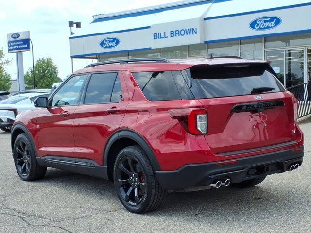 Certified 2023 Ford Explorer ST w/ Equipment Group 401A AWD/4WD image 3