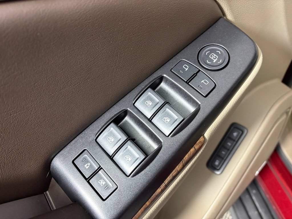 Used 2018 Chevrolet Tahoe LT RWD image 12