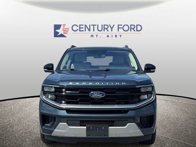 Certified 2025 Ford Expedition Platinum w/ Driver's Package AWD/4WD image 6