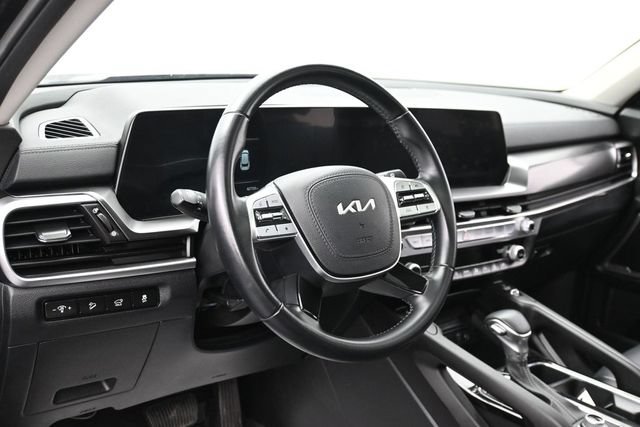 Used 2025 Kia Telluride S AWD/4WD image 15