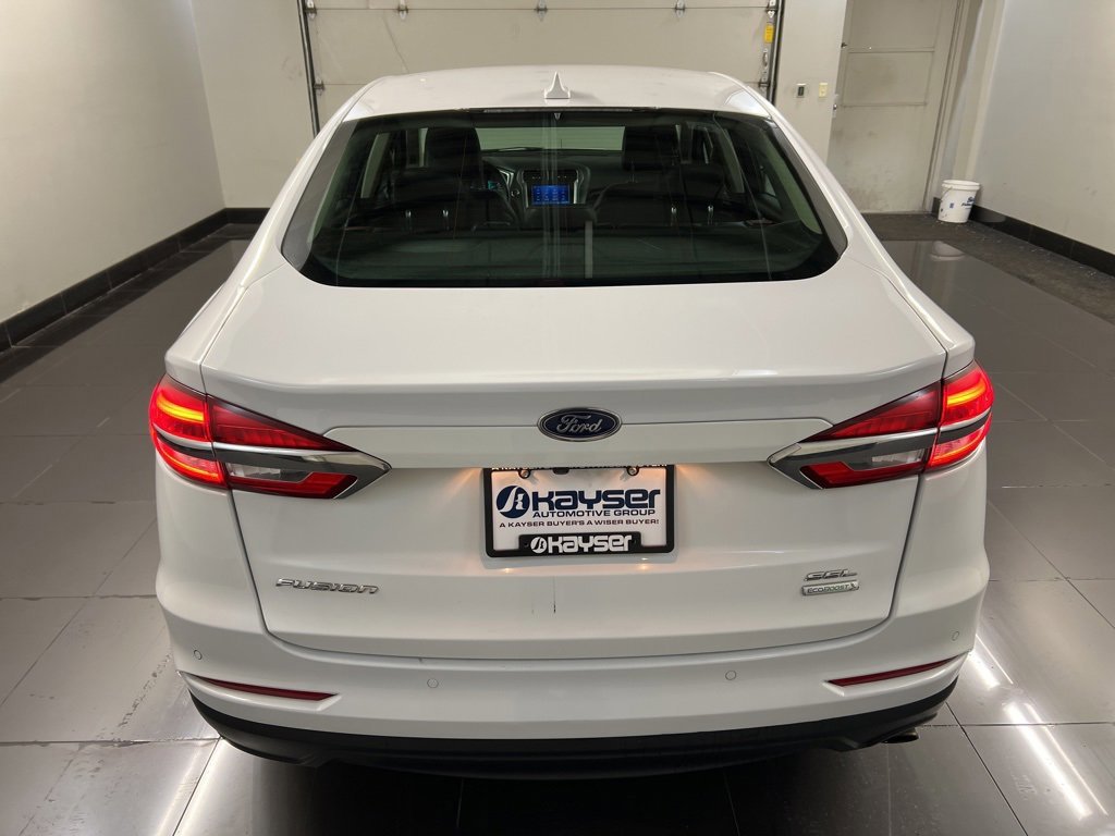 Certified 2020 Ford Fusion SEL image 3