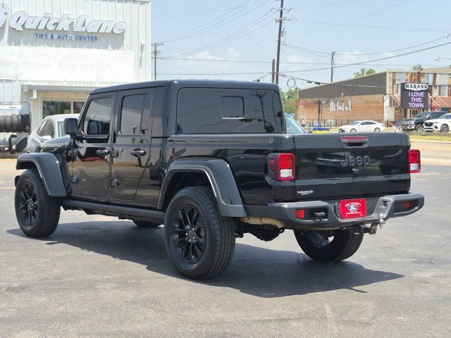 Used 2025 Jeep Gladiator Mojave AWD/4WD image 4