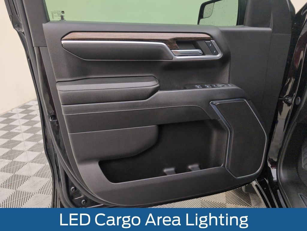 Used 2024 GMC Sierra 1500 Elevation image 32