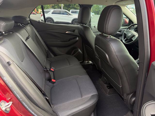 Used 2022 Buick Encore GX Select w/ Sport Touring Package FWD image 6