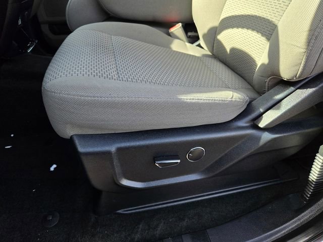 Certified 2017 Ford F250 XLT w/ XLT Premium Package image 11