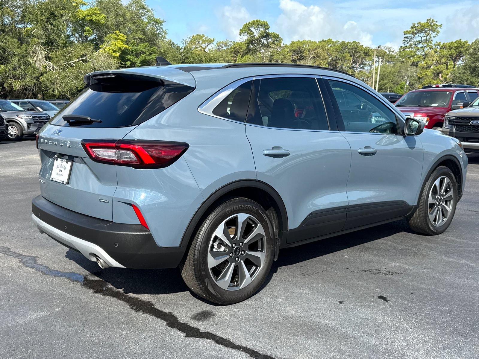 Certified 2025 Ford Escape Platinum FWD image 3