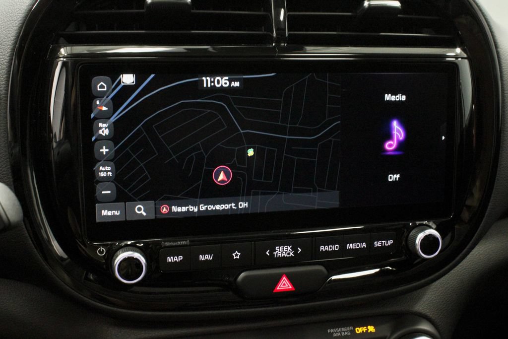 Used 2023 Kia Soul GT-Line FWD image 3