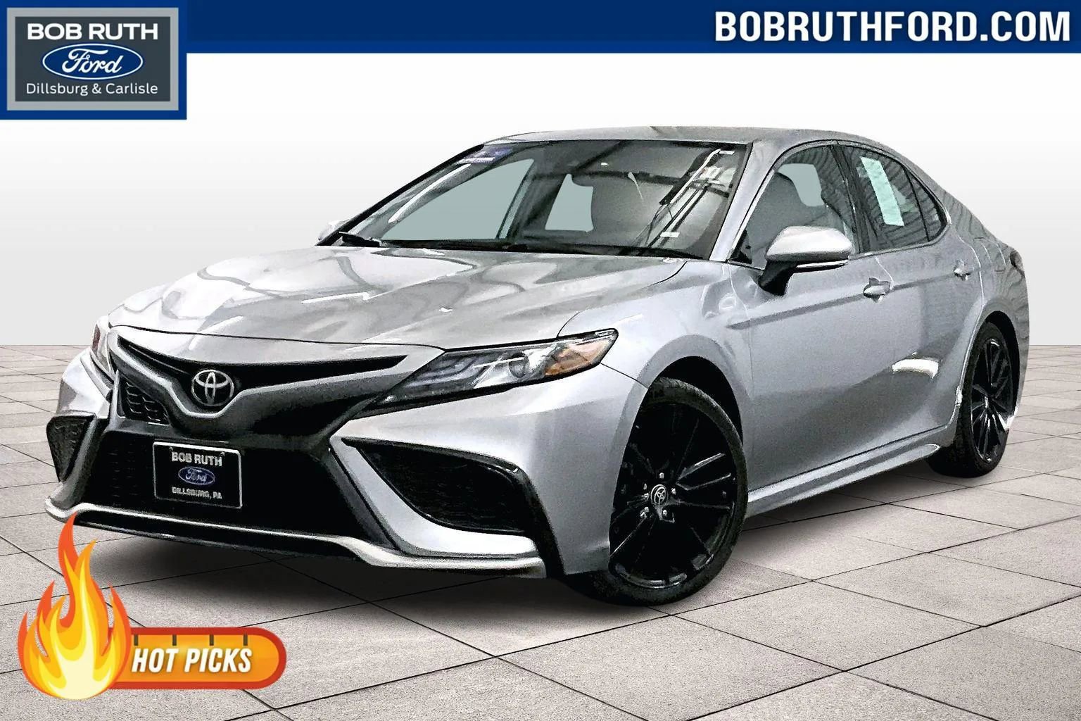 Used 2023 Toyota Camry XSE image 5