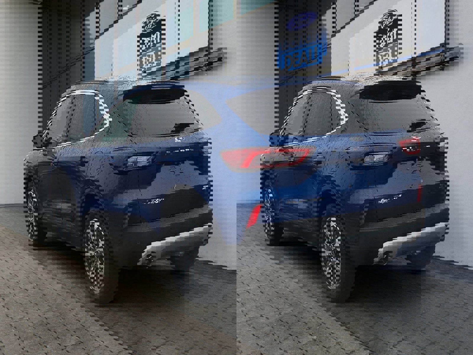 Certified 2023 Ford Escape Platinum image 5