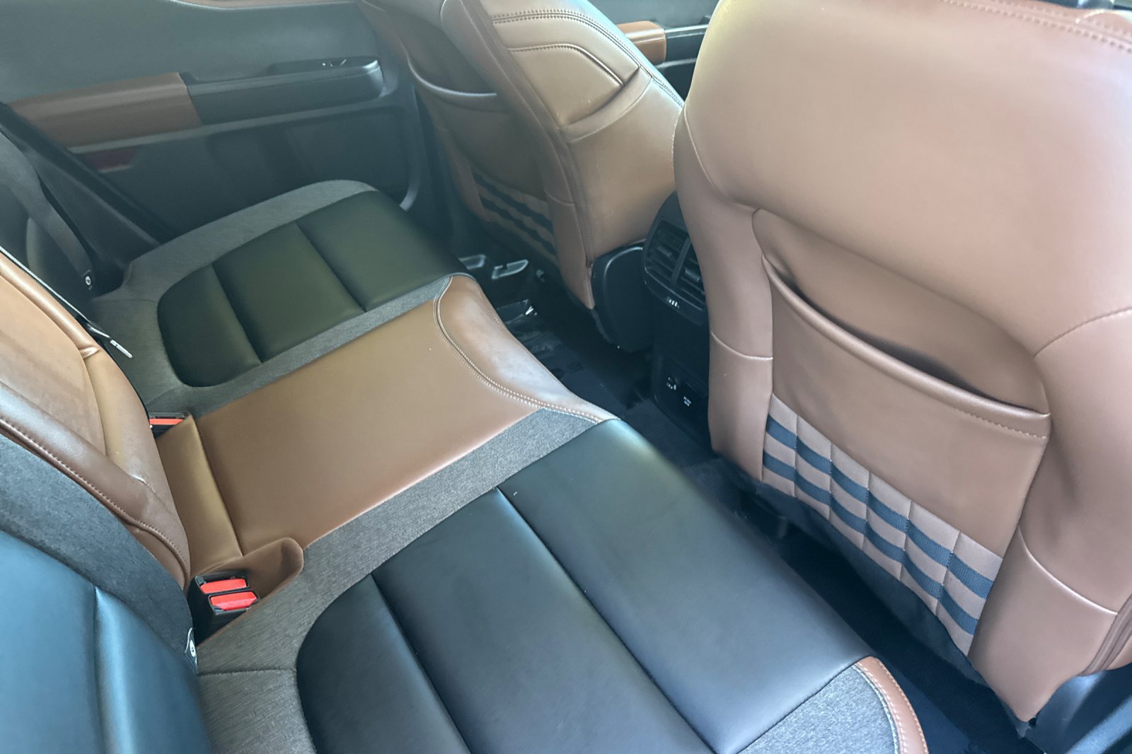 Certified 2024 Ford Bronco Sport Outer Banks w/ Tech Package AWD/4WD image 18