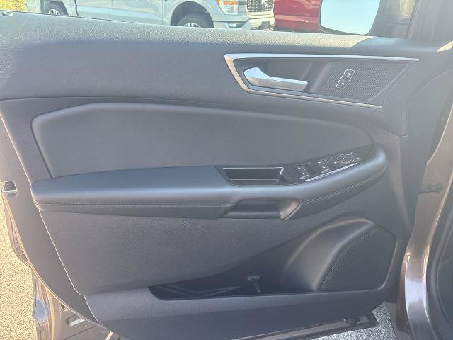 Certified 2019 Ford Edge SEL w/ Equipment Group 201A FWD image 9