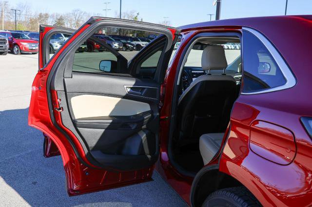 Certified 2022 Ford Edge SEL w/ Convenience Package image 21