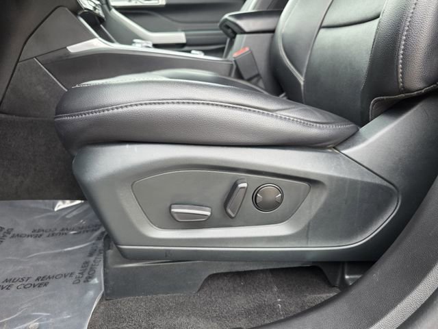 Certified 2023 Ford Explorer Limited image 11