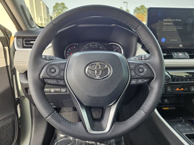 Used 2023 Toyota RAV4 XLE Premium image 23