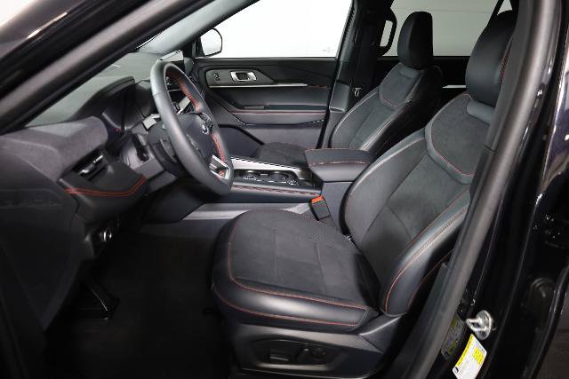 Certified 2025 Ford Explorer ST AWD/4WD image 8