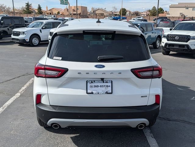 Certified 2025 Ford Escape SE image 4