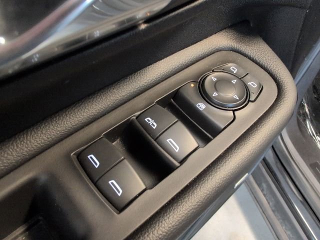 Used 2024 GMC Terrain AT4 w/ Infotainment Package II AWD/4WD image 21
