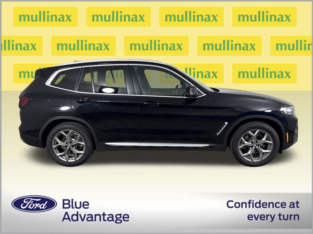 Used 2022 BMW X3 xDrive30i w/ Convenience Package AWD/4WD image 2