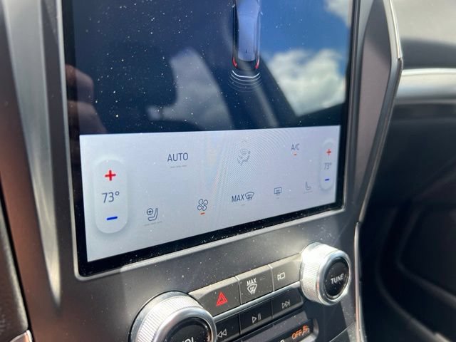 Certified 2023 Ford Edge Titanium w/ Equipment Group 301A AWD/4WD image 14