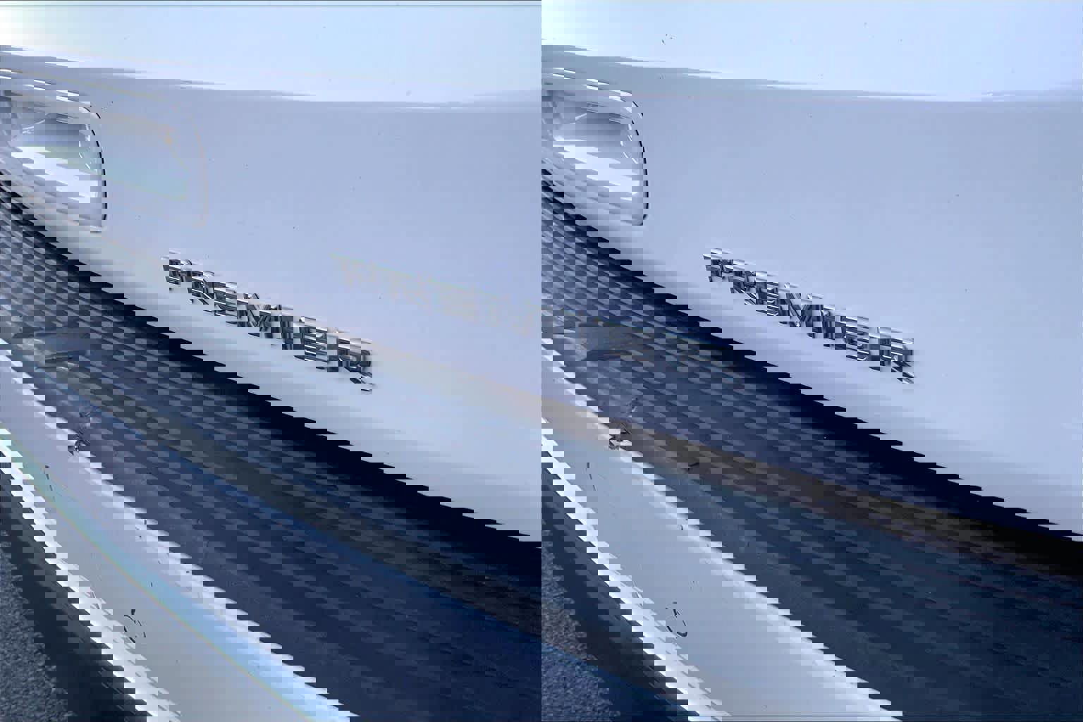 Used 2023 Chevrolet Suburban Premier image 12