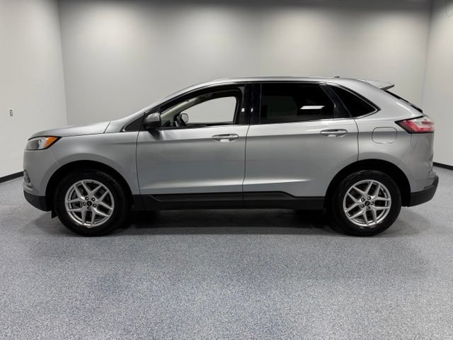 Certified 2024 Ford Edge SEL AWD/4WD image 8