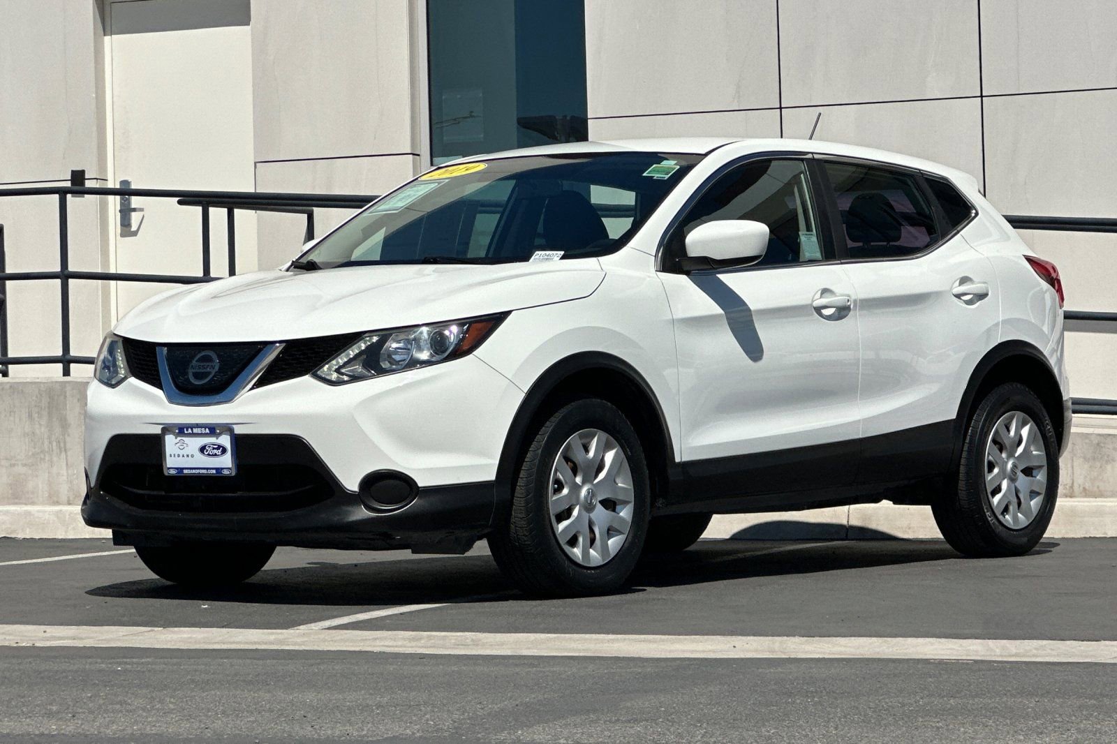Used 2019 Nissan Rogue Sport S image 7